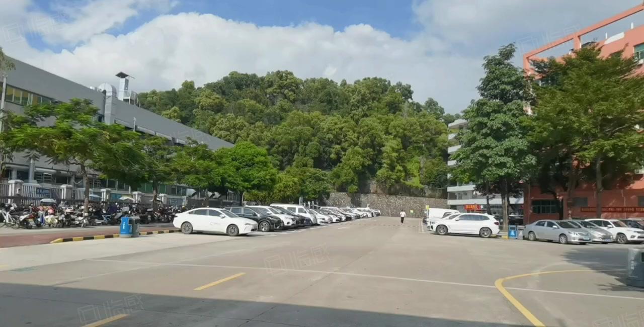 原房东出租！石岩红本独栋9300平带装修厂房！村委直租价格优