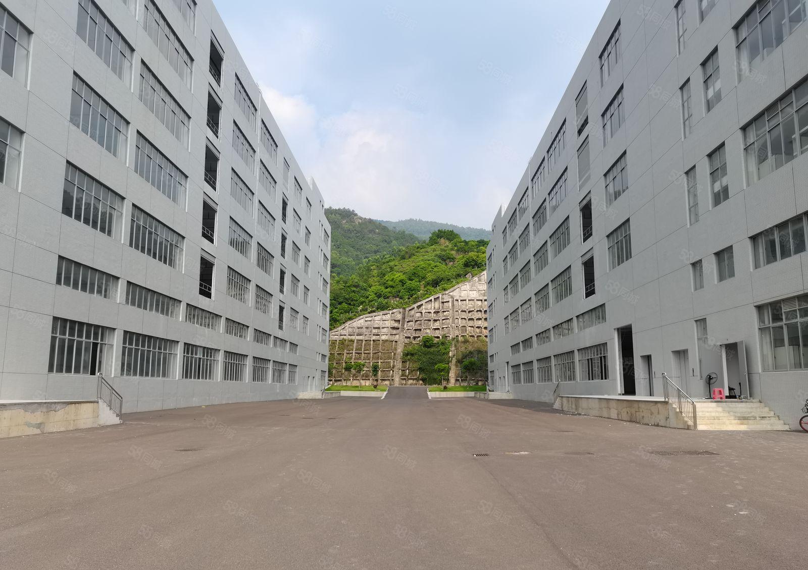 深圳石岩原房东3000平红本厂房，高速口500起分租可整栋.