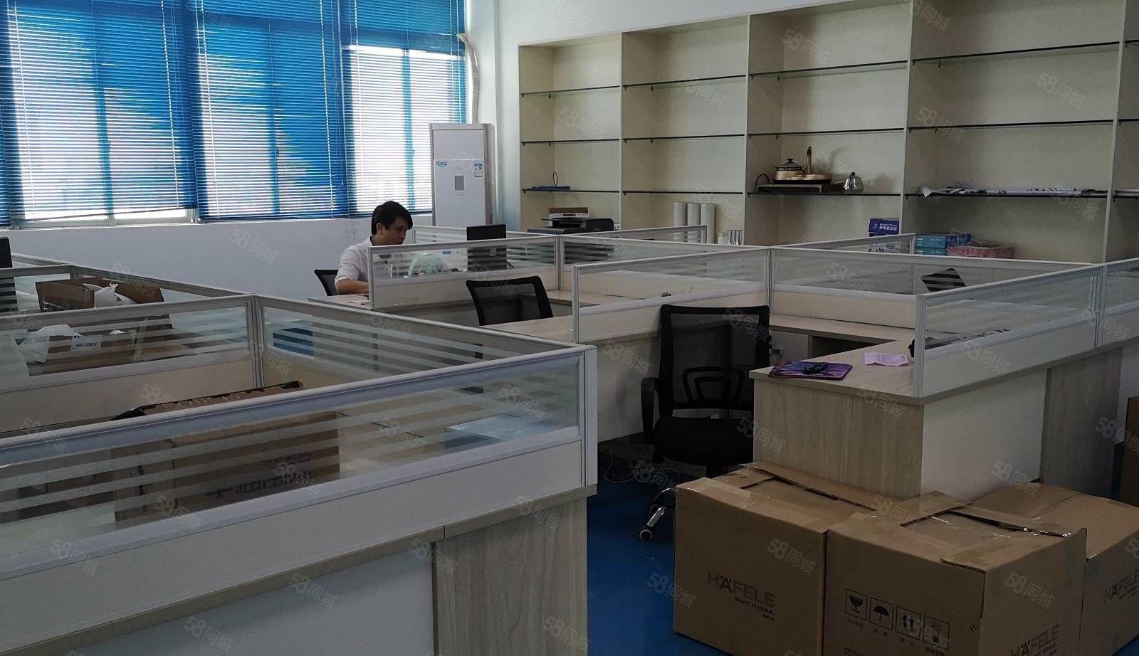 福永桥头楼上800平米带装修厂房招租