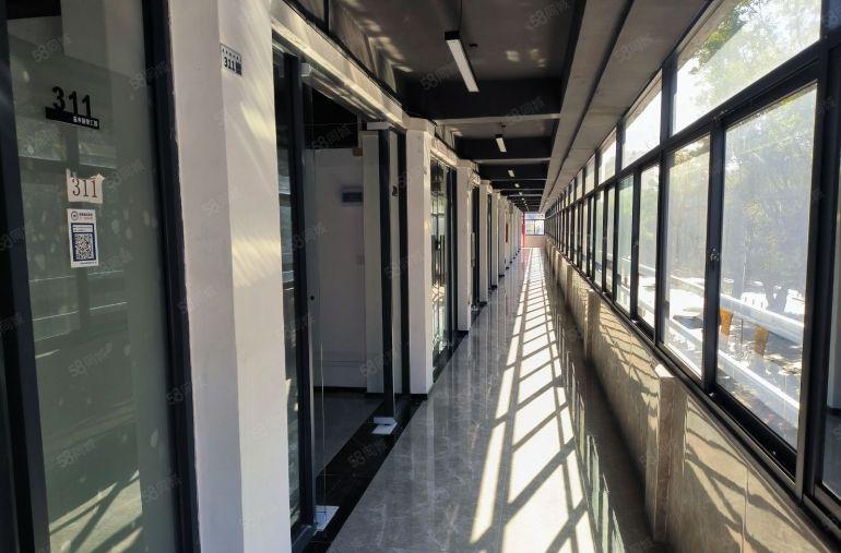 沙井马安山地铁口100平200平精装修厂房和办公室仓库出租
