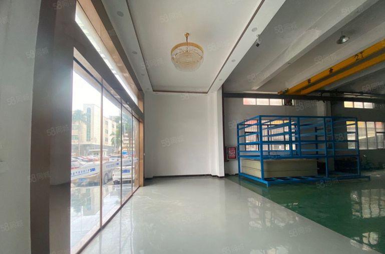 福永和平高速口原房东一楼2100平带行车厂房仓库低价出租