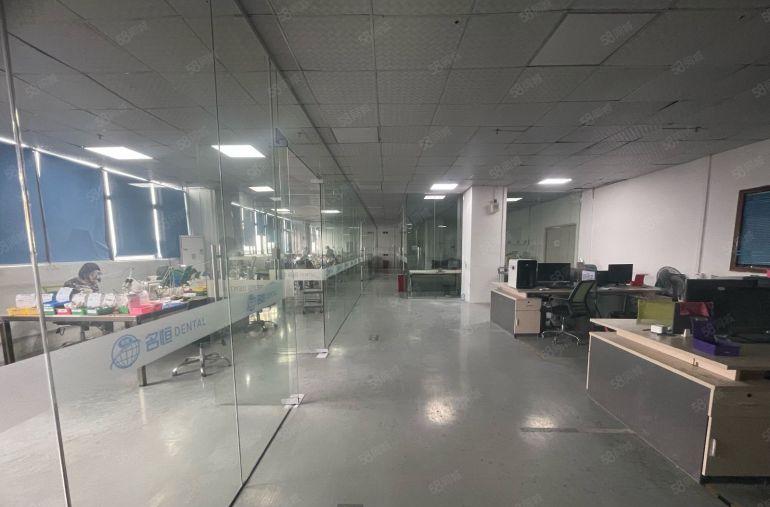 福永地铁口旁500平带装修厂房出租仓库低价空地大无尘车间