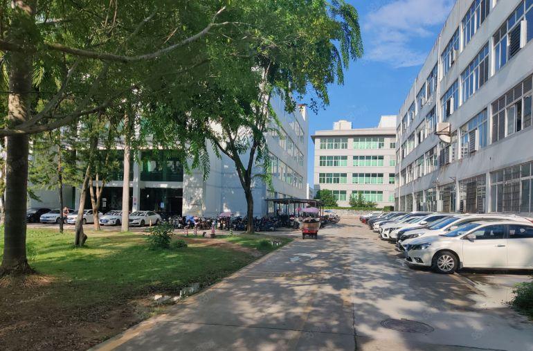 福永塘尾原房东红本厂房大型园区1.8万平方招租500平方起分