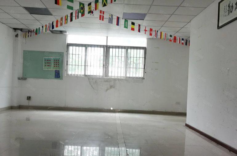 整层厂房招租 装修好6间办公室2个车间直接拎包入住