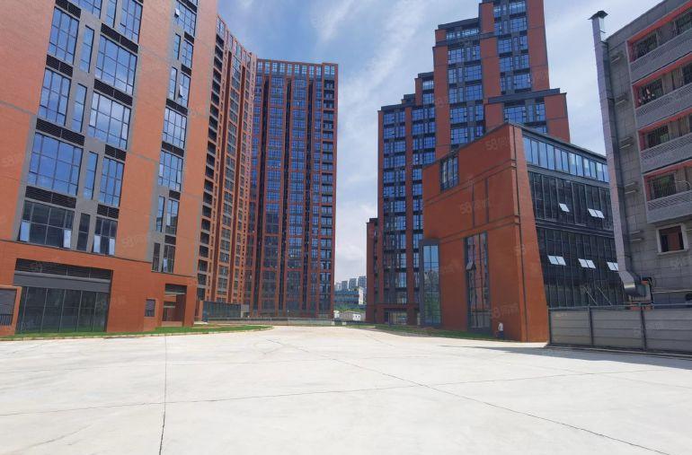 松岗地铁口9.6万平全新厂房写字楼招租过环评带房租补贴25元