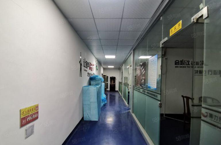 沙井后亭地铁口附近大型园区300平带装修厂房出租可分租有红本