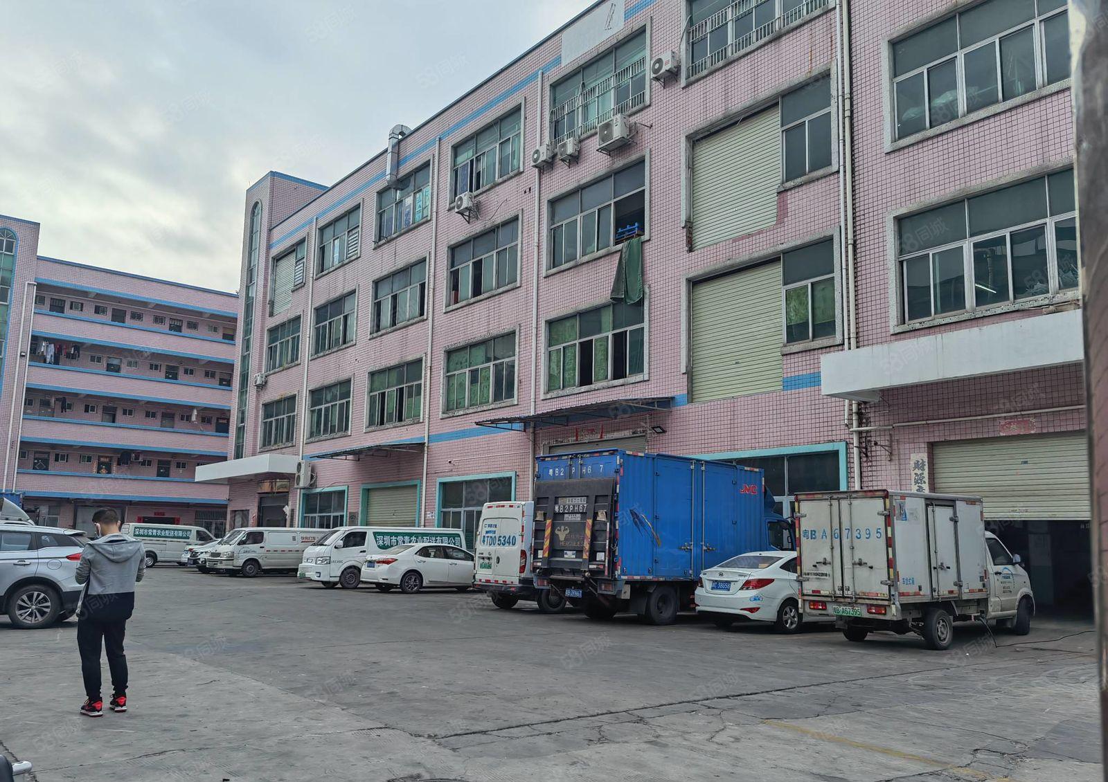 石岩原房东独院9000平方厂房仓库出租大小分租使用率高形象好