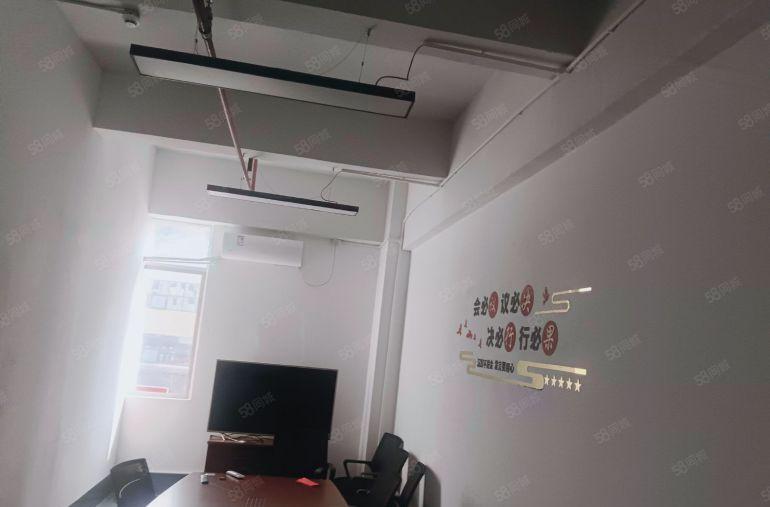 固戌原房东产业园，楼上整层精装修943平728平！无公摊！