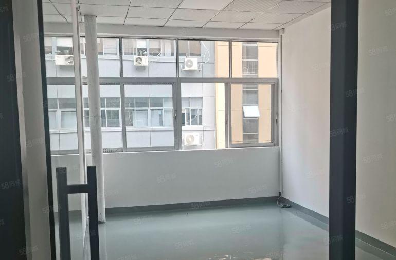 石岩官田地铁口自用精装修小面积办公研发对外分租，拎包入驻