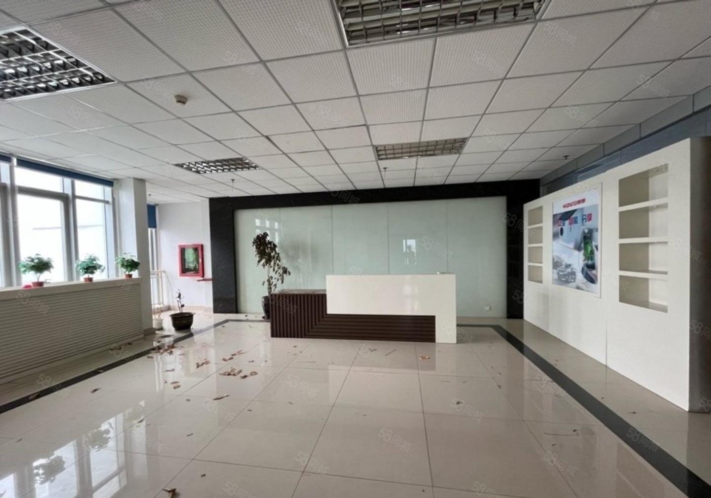 松岗燕罗厂房招租1650平带精装修地坪漆