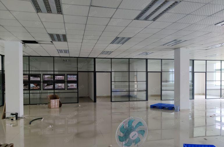 宝安石岩原房东实际面积独院厂房1100平方出租带精装修办公室