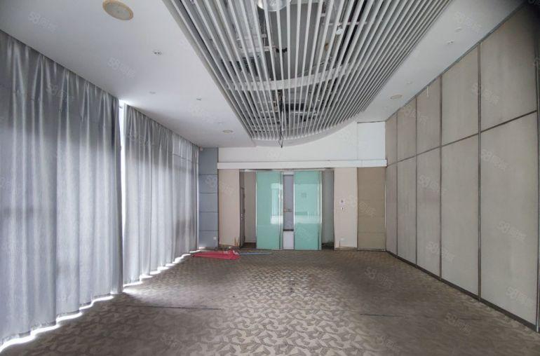 宝安物流中心附近一楼整层2800带装修厂房出租