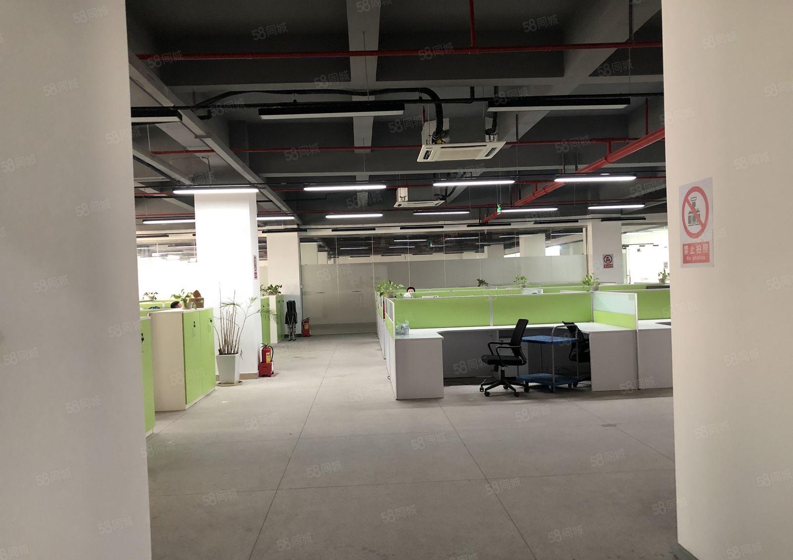 福永宝安大道旁整层1500平米带装修厂房出租招租