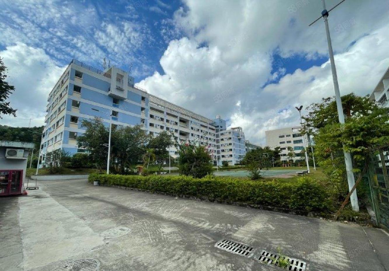 石岩水田楼上1500平精装修厂房仓库出租300起分