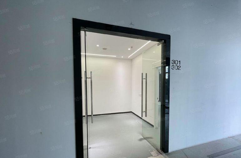 西乡固戍地铁口原房东花园式厂房480方直租