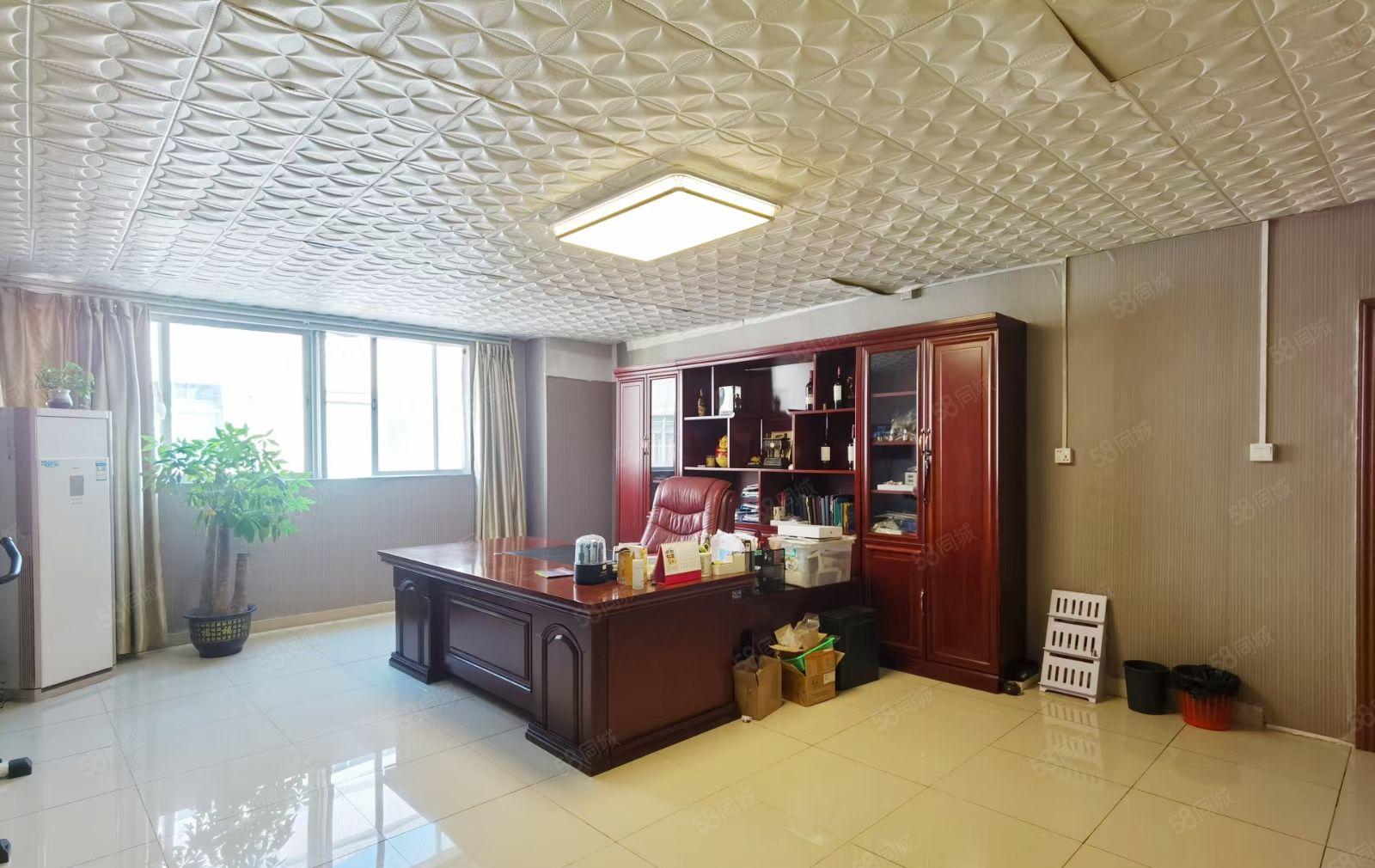 沙井楼上九成新精装修厂房1500平无转让费业主出租