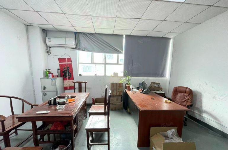 西乡固戍地铁站工业园，带装修560平厂房出租，租金便宜