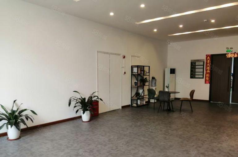 松岗地铁口整层2000平方原房东带豪华装修厂房出租红本重工业