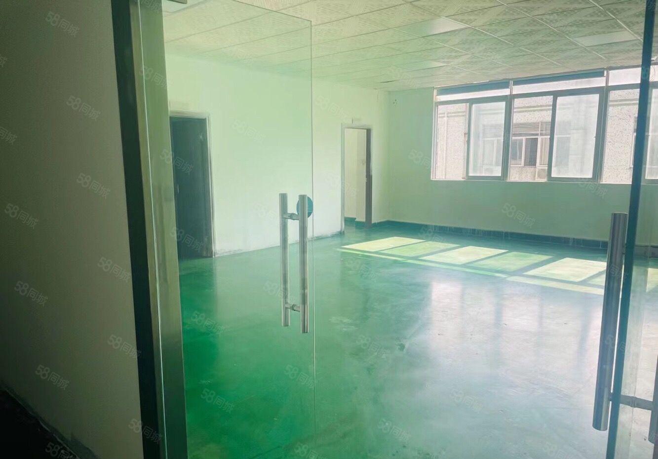 石岩龙大高速口1000平方精装修工业园红本仓库厂房出租可分租