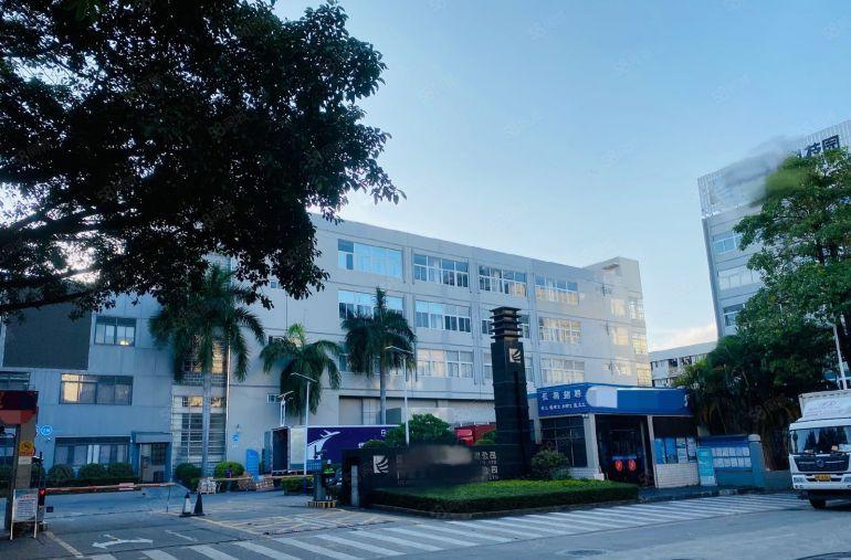 石岩原房东红本花园厂房共1万平出租500平起租无公摊