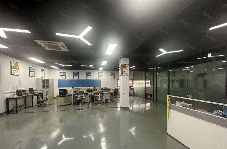 西乡固戍地铁口附近一手房东豪华装修1500平