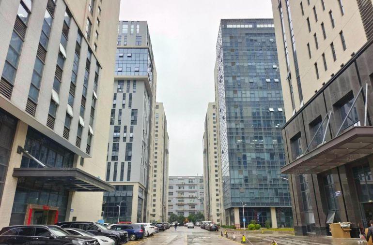 有补贴西乡国资委全新产业园办公研发电商厂房20000平可分租