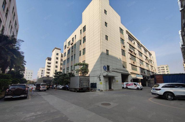 石岩上屋地铁口原房东楼上1000平电子研发精装修厂房仓库出租