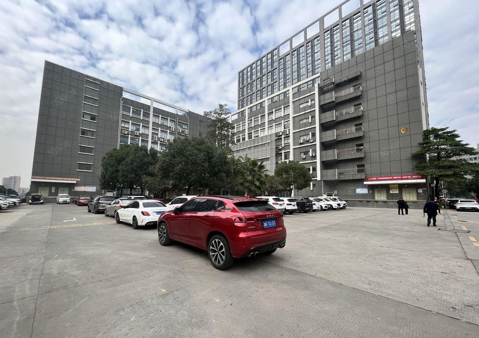 500平起分租25元起石岩原房东独院12000平厂房仓库出租