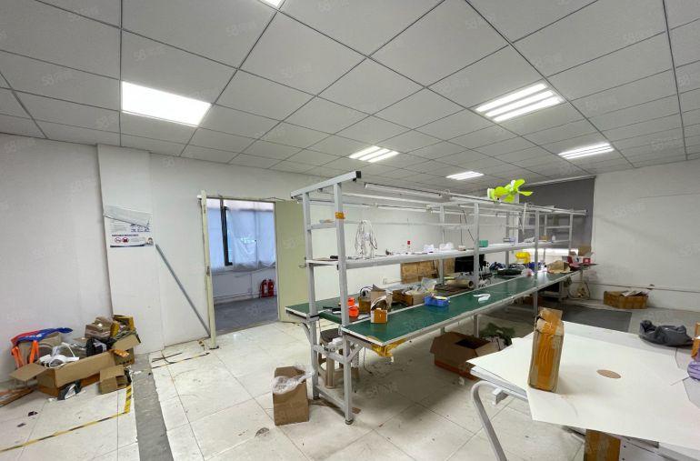 西乡固戍一路，独院厂房带装修218平厂房仓库出租，租金便宜