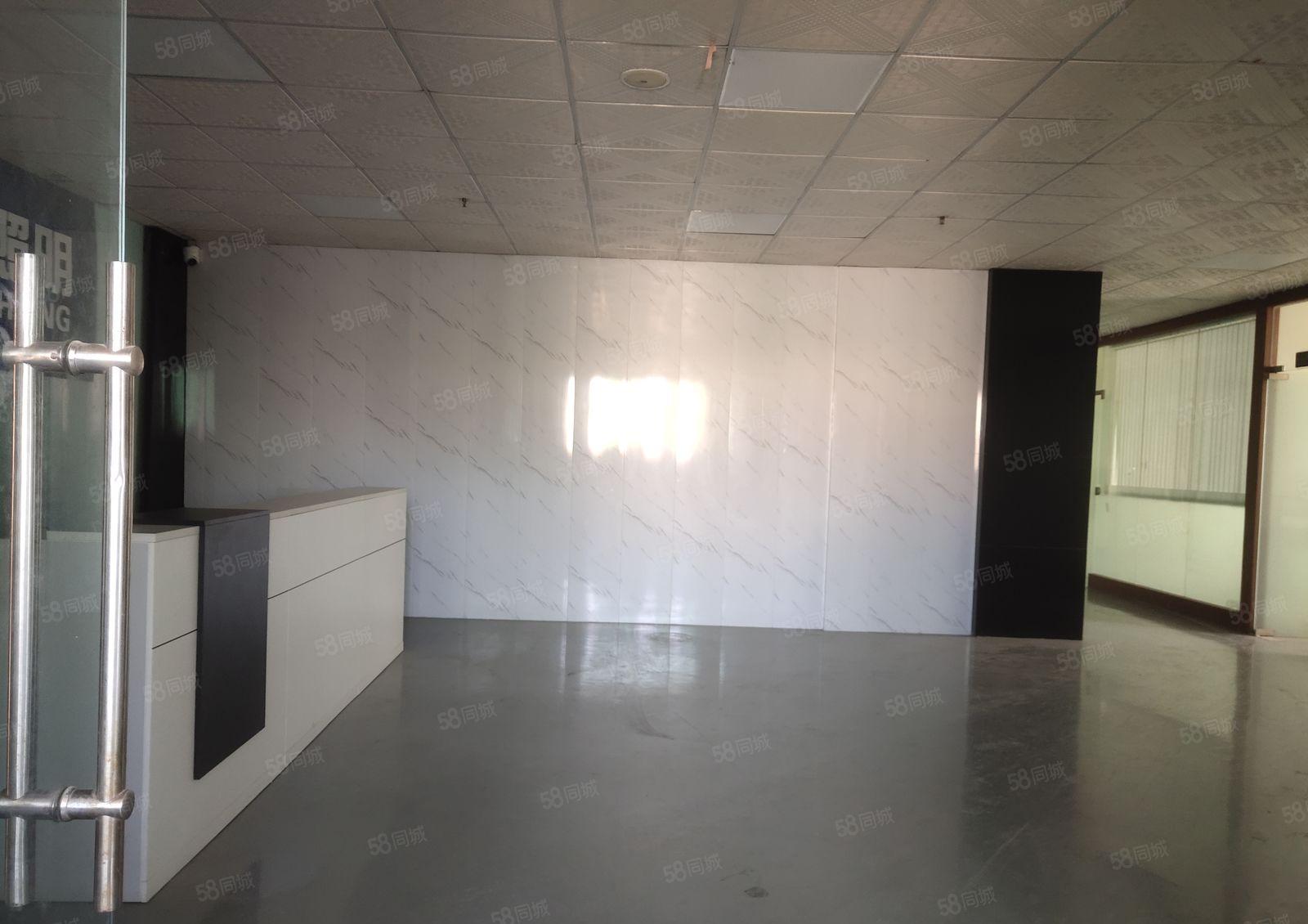 宝安大道边3楼2500平方拎包入住厂房