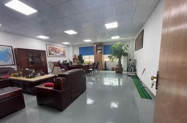 西乡固戍地铁口1350平楼上精装修工业园厂房出租办公电子设备