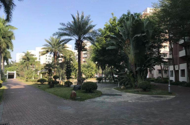 新出红本厂房仓库，单层4280平方，多层可分租，一楼楼上均有