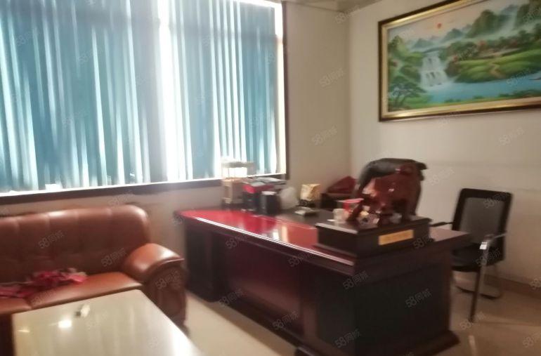 沙井街道新和大道边共和附近两层楼独院厂房2916平方出租