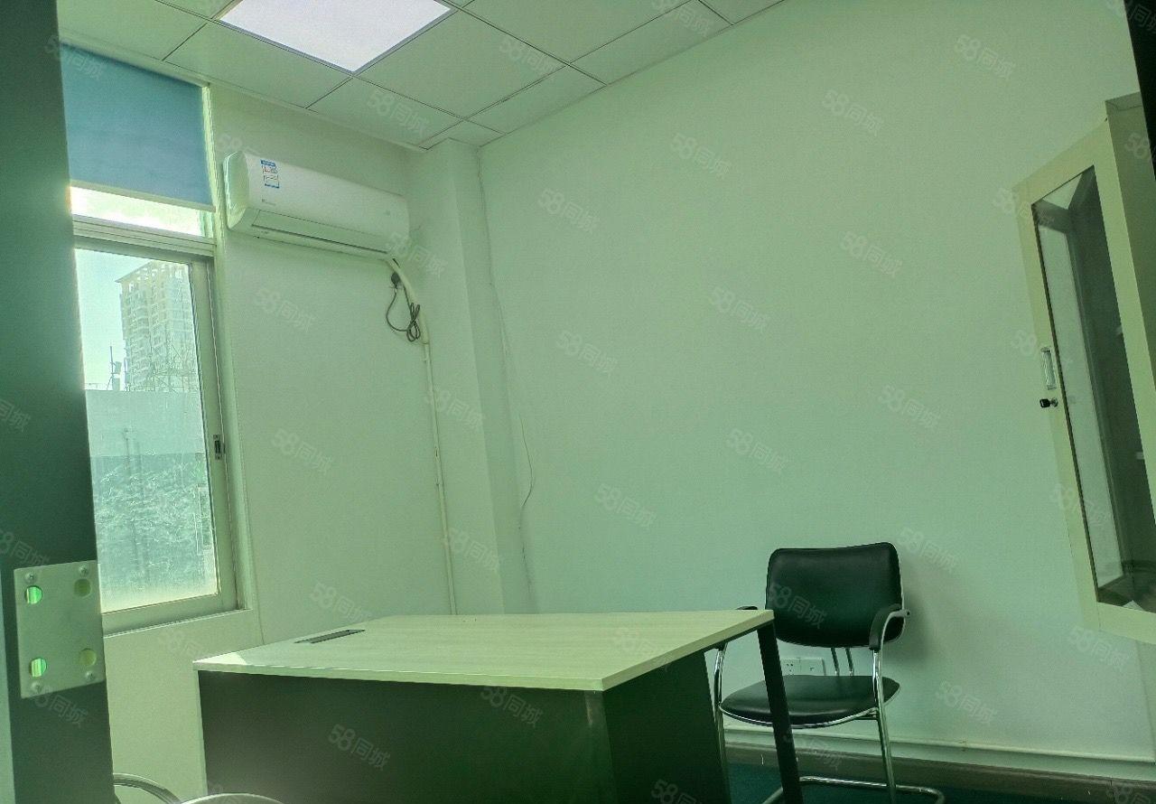 宝安新安200平带装修办公家私电商仓库出租