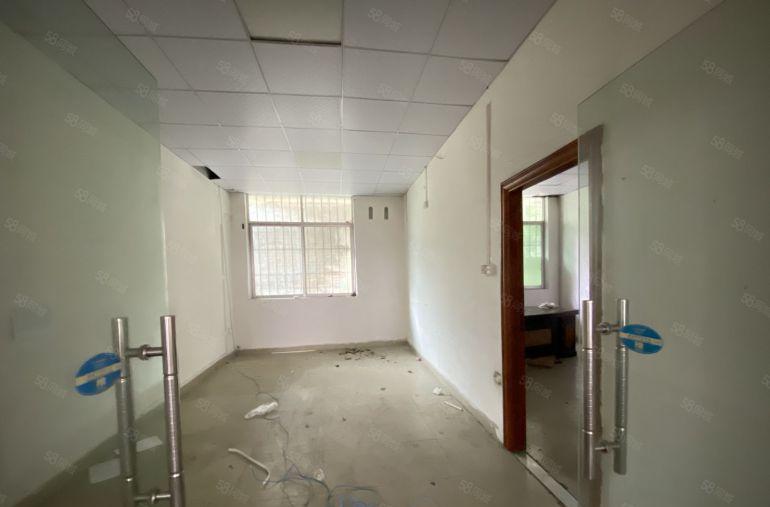 松岗东方107国道边工业园区厂房出租大小可分租形象好价格实惠