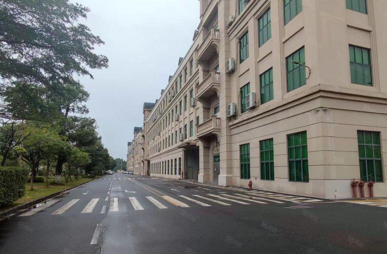 福永国际会展中心旁20元楼上300平精装修办公室仓库低价出租