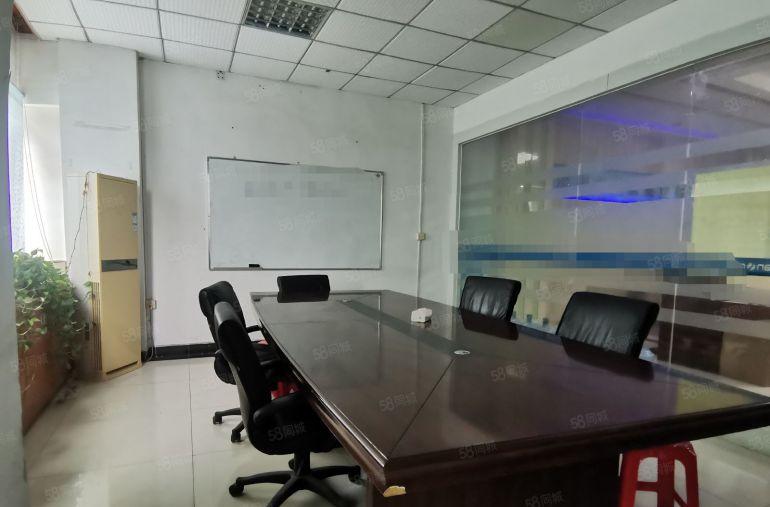 福永和平高速口工业园楼上整层2080平现成精装修标准厂房