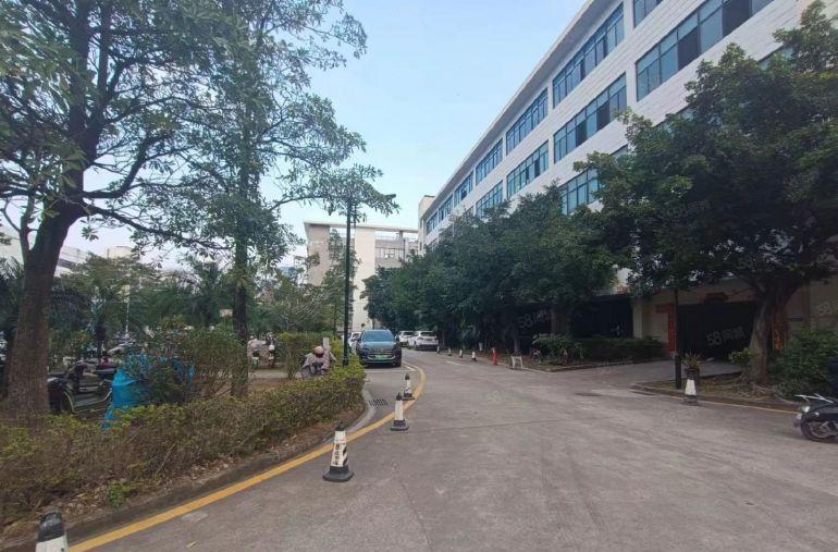 水电齐福永地铁口原房东楼上1200平精装修厂房仓库出租可分租