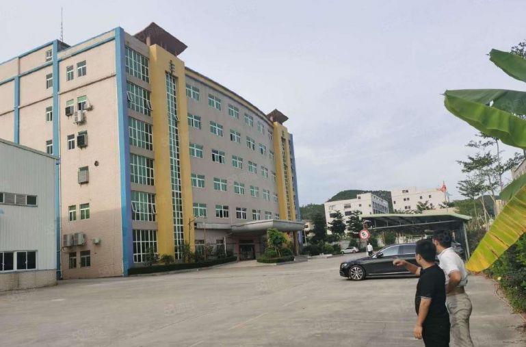 22元低价起租宝安西乡银田工业园区一楼2000平厂房出租