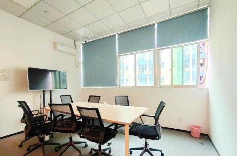 无尘车间！福永新和楼上精装700平红本厂房现成装修拎包入驻！