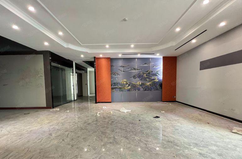 宝安地铁口厂房1200平方仓库出租带精装修空地大好招工可分租