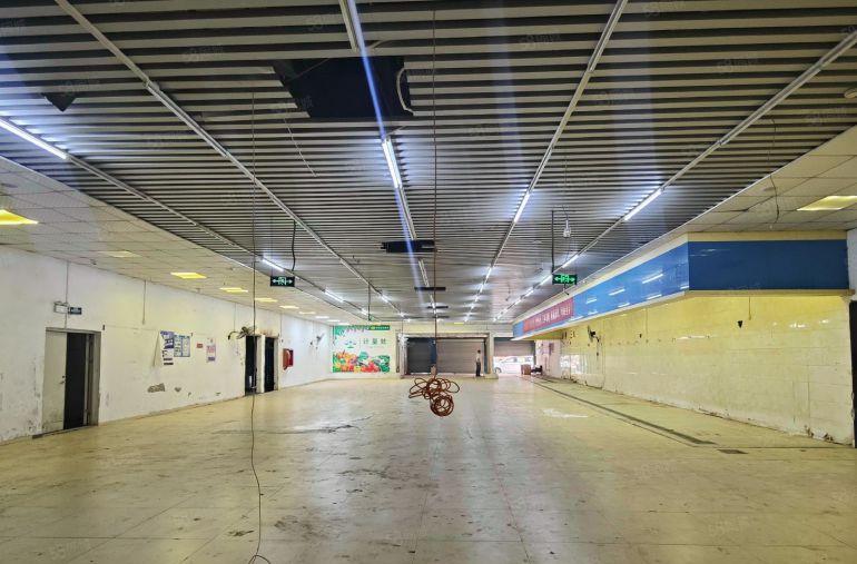 临街一楼9成使用率45元每平一楼厂房仓储800平层高5米