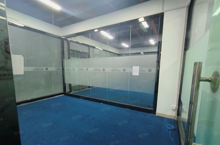 宝安福永403方 单价25 租厂房出租写字楼 带装修有隔间