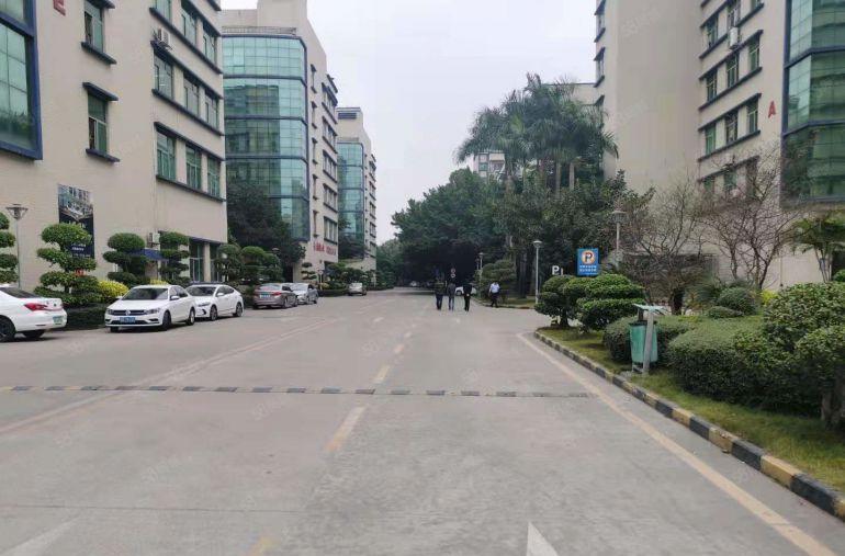宝安福永原房东工业园楼上1000平带装修办公室厂房出租可分租