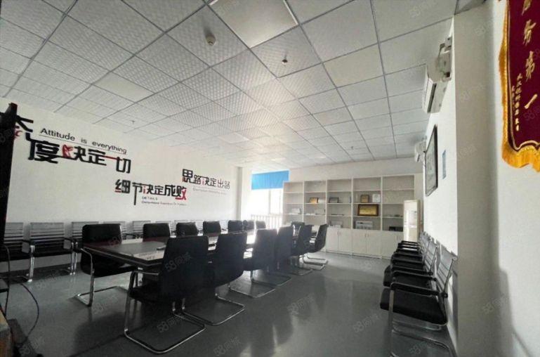 西乡九围2000平精装修原房东红本工业园区厂房低价出租