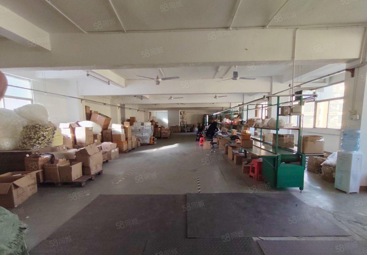 沙井新桥107国道边大型工业园区楼上1000平厂房出租空地大