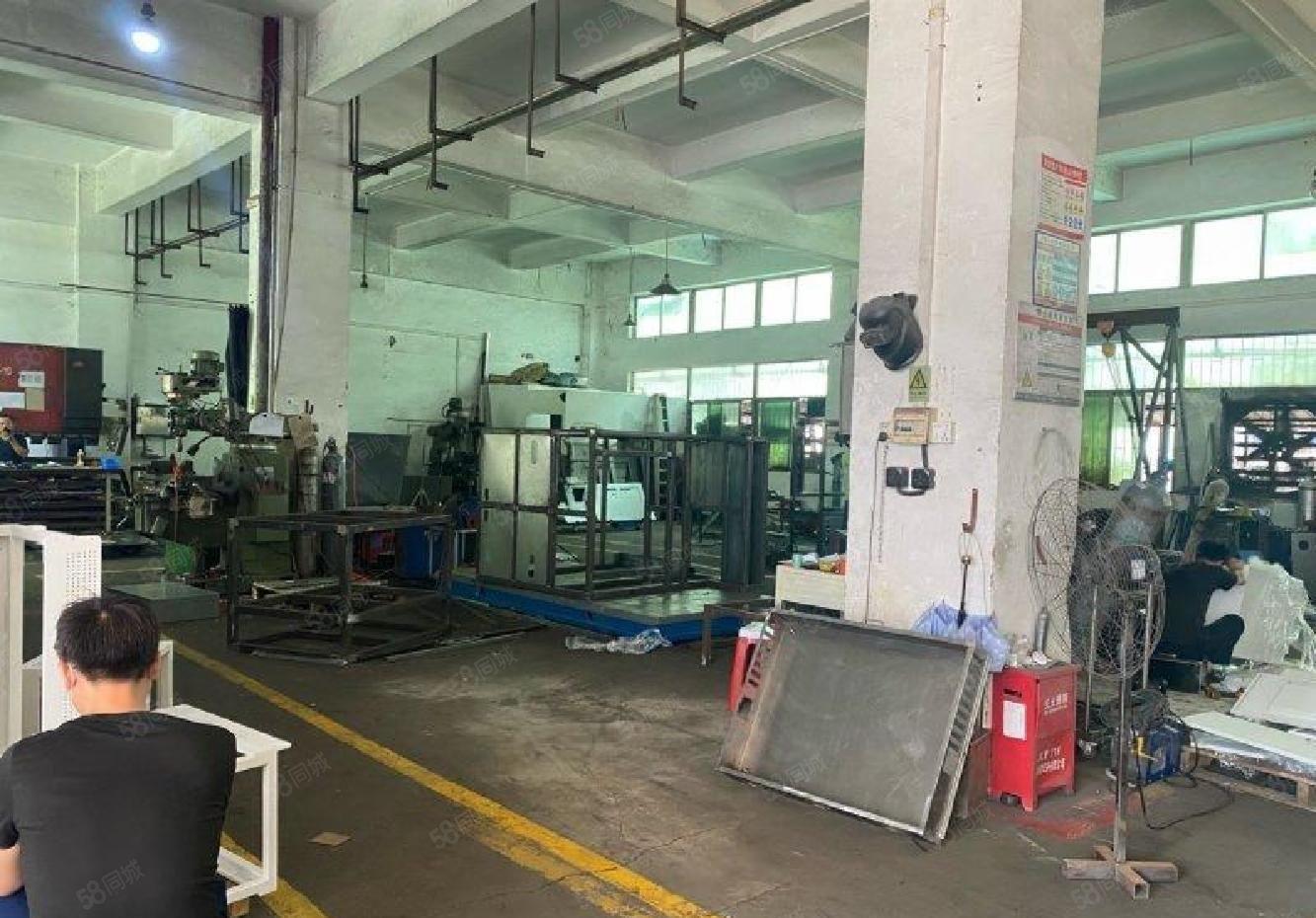 石岩原房东CNC五金设备厂房一楼700平层高6米仓库出租分租