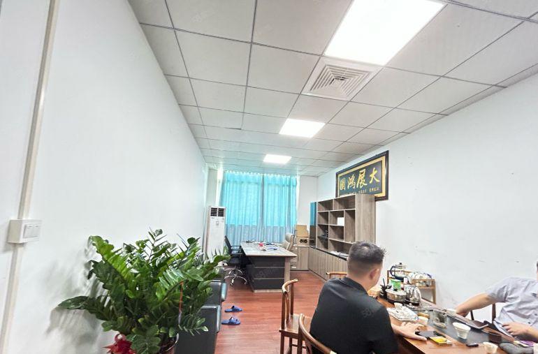 宝安沙井街道地铁口楼上精装修厂房出租