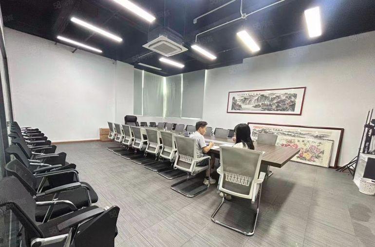 宝安福永怀德附近新空出厂房面积1250平出租