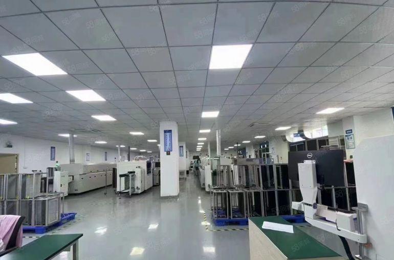 石岩同富裕工业区3楼整层1000平厂房出租，零公摊500起租